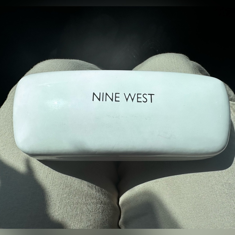 Nine West Plum Frame - Picture 2 of 11